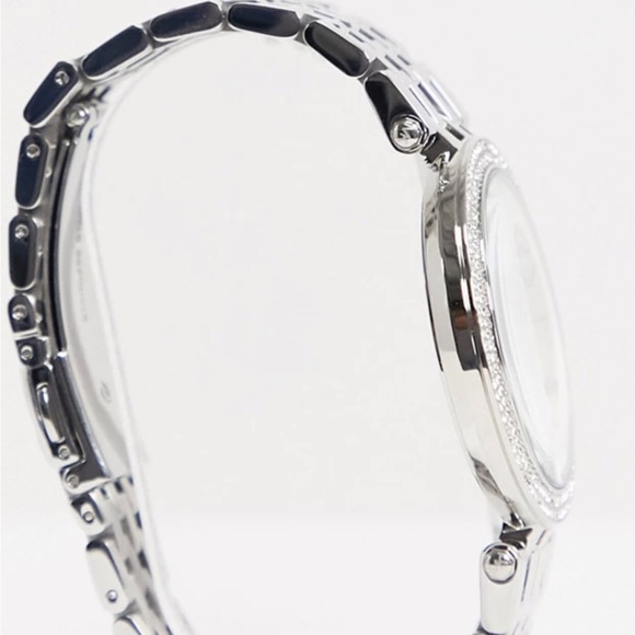 MICHEAL KORS DARCIA SILVER WATCH - Picture 4 of 10